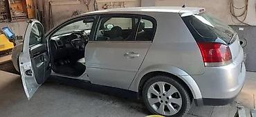 Bočna vrata: OPEL SIGNUM VRATA PREDNJA ZADNJA LEVA DESNA Z157 | Opel polovni — 2