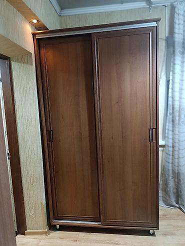 гардеробы бу: Гарнитур для прихожей, Б/у, Шкаф, Комод, Зеркало, МДФ, Самовывоз, цвет - Коричневый — 1