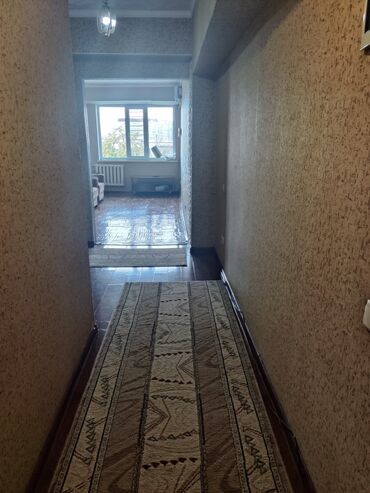 манас квартиры: 3 комнаты, 62 м², Индивидуалка, 6 этаж, Косметический ремонт