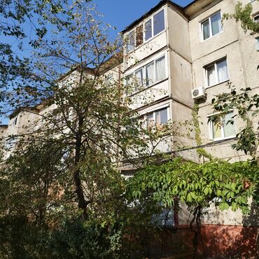 обменяю дом на квартиру: ПРОДАЮ: 2-х комнатную квартиру, 104 серии, 1967 года постройки; в 5-ом