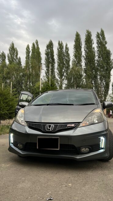 galaxy fit: Honda Fit: 2012 г., 1.5 л, Вариатор, Бензин, Хэтчбэк