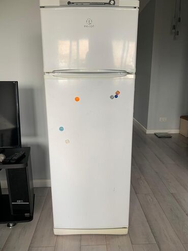 Холодильник Indesit, Б/у, Side-By-Side (двухдверный), 160 *