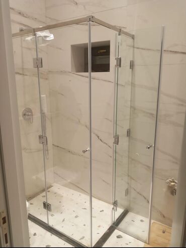 Duş kabinaları, arakəsmələr: Arakəsmə, Künc üçün — 16