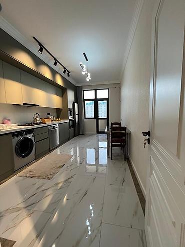 İcarəyə verilir 2 otaqlı yeni tikili 95 m², Gənclik m. Kateqoriya