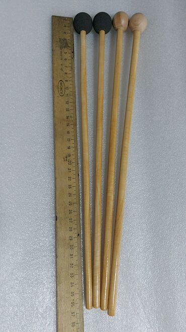 Другие музыкальные инструменты: Палочки для кселофона и вибрафона
деревянные или резиновые наконечники