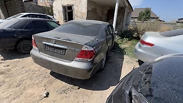bmw 2002: Toyota Camry XV30, комплектация LE, седан, цвет тёмно‑серый — 2