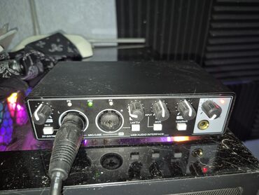 Digər auditexnika: Səs kartı 2 jack/XML girişi 48v rejimi usb çıxış hər girişi işlək
