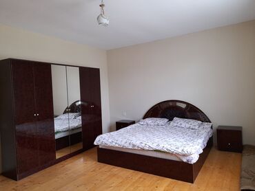 Günlük kirayə evlər: 100 kv. m, 2 otaqlı, Kanalizasiya, Kombi, Qaz — 7