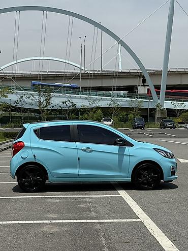 Транспорт: Chevrolet Spark: 2021 г., 1 л, Вариатор, Бензин, Хэтчбэк — 2