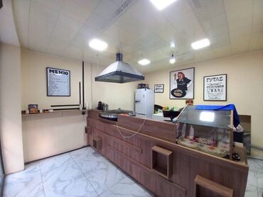 Digər kommersiya daşınmaz əmlakı: QABAĞI ŞÜŞƏLİDİR -- TƏMİRLİ OBYEKT -- İÇƏRİSİNDƏ AYRICA SAN UZELİ VAR — 5