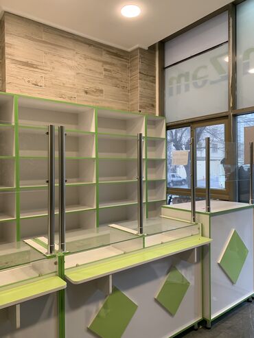 Dolab vitrinləri: Açıq dolab vitrini, Yeni, Ünvandan götürmə, Ödənişli çatdırılma — 8