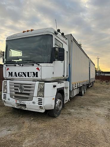 рено 460: Тягач, Renault, 2002 г., Тентованный — 1