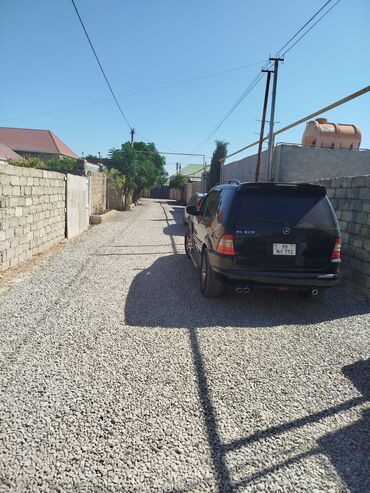 Həyət evləri və villaların satışı: Həyətyanı fərdi ev sahəsi - Qapalı hasar ilə əhatələnmiş həyətyanı — 3