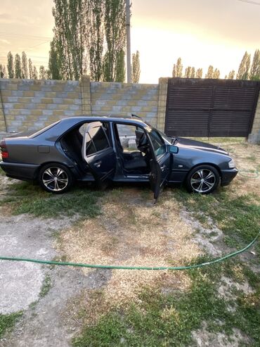 бампер спейс стар: Mercedes-Benz C-Class: 1997 г., 2.2 л, Механика, Бензин, Седан