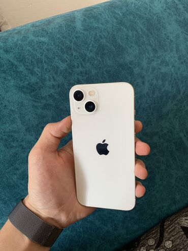 1 айфон: IPhone 13, Б/у, 128 ГБ, Белый, Зарядное устройство, Защитное стекло, Чехол, 77 %