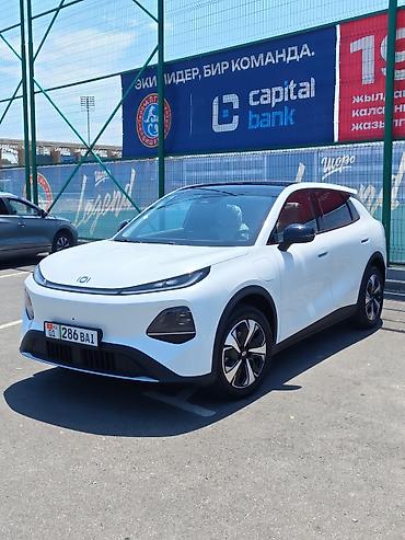 Changan: Changan Qiyuan Q05: 2026 г., 0.1 - engine capacity л, Автомат, Электромобиль, Кроссовер — 1