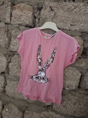 Dəstlər: Geyimlərin hər biri 50 qəpikdi. Uşaq və yeniyetmələr üçün geyimlər — 16