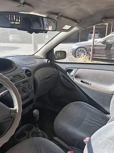 функарго ярис: Toyota Yaris: 1999 г., Механика, Бензин, Хэтчбэк — 6