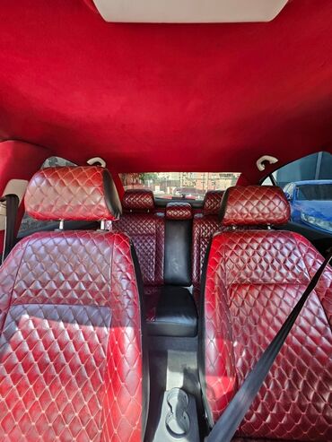 Volkswagen: Volkswagen Polo sedan - Ban növü: sedan, 4 qapı - Rəng: qəhvəyi/boz — 7