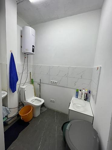 Аренда помещений свободного назначения: 🏢 Сдается коммерческое помещение — 200 м² 📍 Первая линия — Жибек Жолу — 7