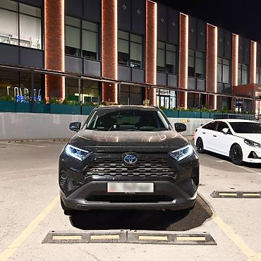 step: Toyota RAV4: 2020 г., 2.5 л, Гибрид — 5