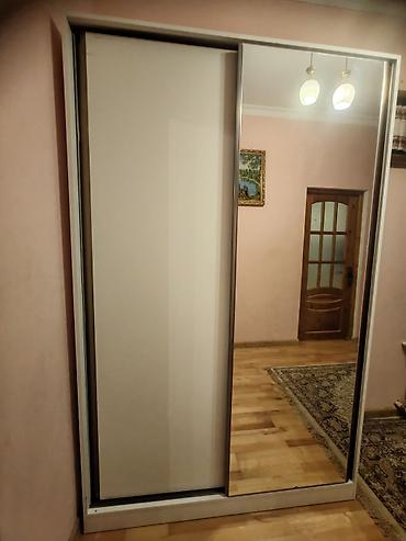 guzgu boydan: Güzgülü sürgülü qarderob şkaf 1,40*2.20*55 sm ölçüdə. - İki qapılı — 1