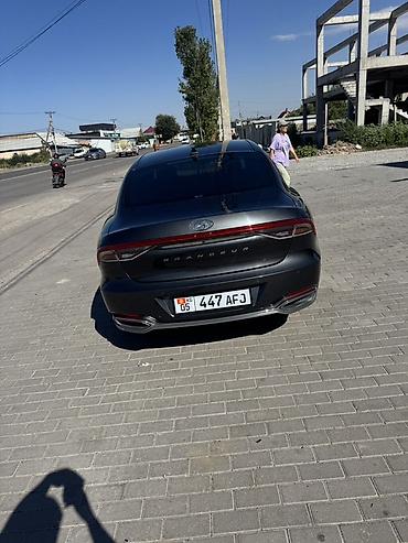 Продажа авто: Hyundai Grandeur: 2021 г., 2.4 л, Автомат, Гибрид, Седан — 2