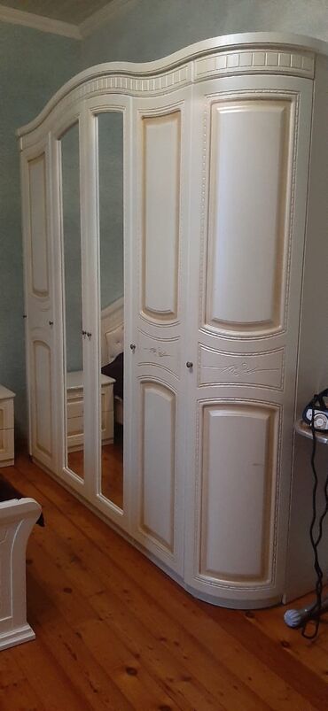 Yataq otağı dəstləri: İkinəfərlik çarpayı, Komod — 5