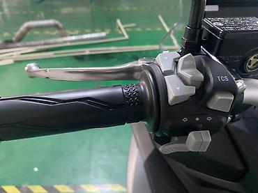 Скутеры: Макси-скутер 200 куб. см, Бензин, Новый — 17