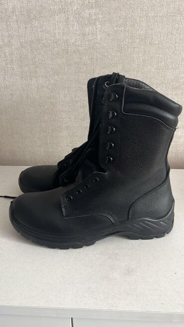 ботильоны без каблука: Qara rəngdə yüksək boğaz iş/qlıf botları - Material: qalın