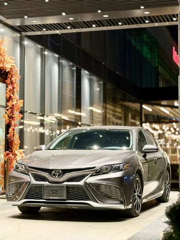машины на обмен: Toyota Camry: 2021 г., 2.5 л, Автомат, Бензин, Седан