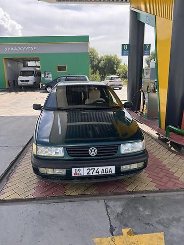 1221 2: Volkswagen Passat: 1996 г., 1.8 л, Механика, Бензин, Седан — 2