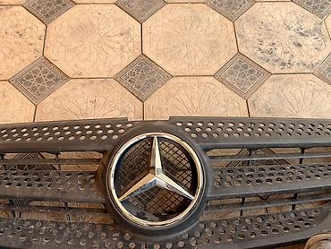 фары цена: Комплект передней оптики и решётки для Mercedes-Benz. В составе: - — 5