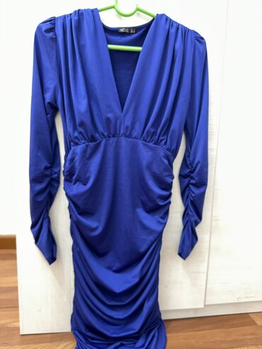 синяя вечерняя платья: Вечернее платье, Средняя модель, Вискоза, С рукавами, S (EU 36)