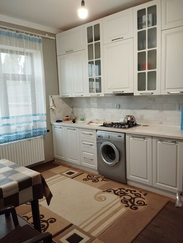 Bağ evlərinin satışı: Bakı, Zirə qəs., 100 kv. m, 3 otaqlı, Hovuzsuz, İnternet, Telefon, Qaz — 10