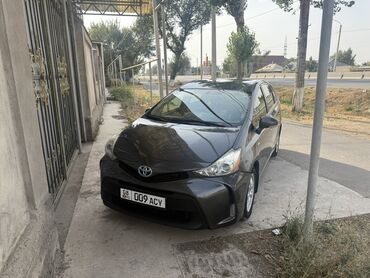 изготовление порогов на авто: Toyota Prius: 2016 г., 1.8 л, Вариатор, Гибрид, Универсал