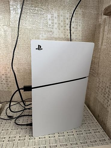 xbox seris x: Sony PlayStation 5 (PS5) – Diskli versiya, Fortnite Bundle - Yaddaş — 3