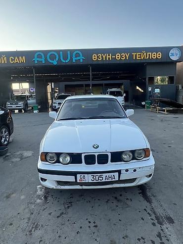 салон е46: BMW 5 series: 1991 г., 2 л, Кол менен иштөөчү, Бензин, Седан — 4