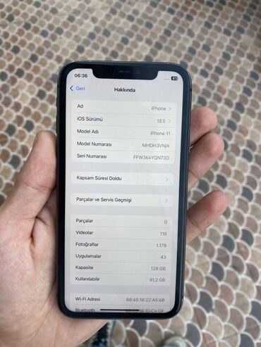 Apple iPhone: IPhone 11, 128 GB, Qara, Face ID