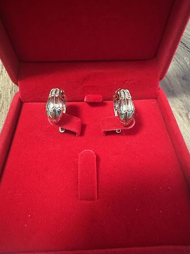 Прокат детских карнавальных костюмов: Продаю золотые серьги 585 пробы Производитель; МЮЗ (Московский — 3