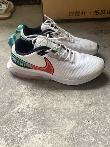 кроссовки air jordan 4: Продаю кроссовки Nike air zoom носили пару раз