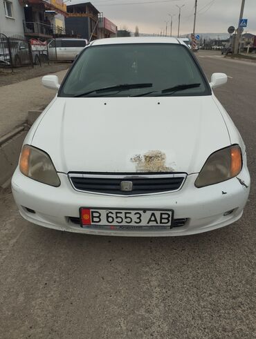 Honda: Honda Civic: 2000 г., 2 л, Автомат, Бензин, Седан