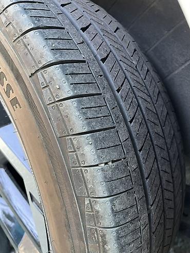 aeolus e70: Продаю 4 шины без дисков .Летние шины Goodyear Assurance Finesse - — 2