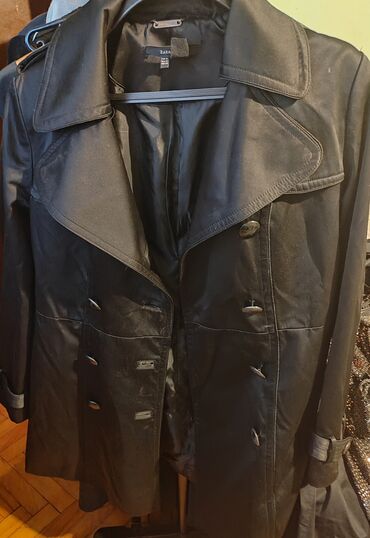 etiketiran mantil poput pelerine crnoj boji broj: 2XL (EU 44), Upotrebljenо, Sa postavom, Jednobojni, bоја - Crna
