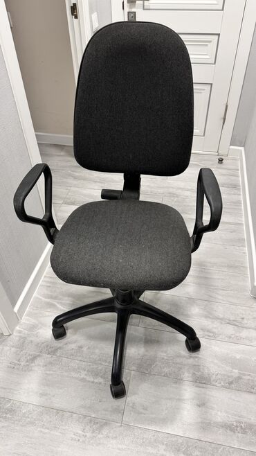 бу офисное кресло: Кресло руководителя, Офисное, Б/у