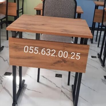 Masa və oturacaq dəstləri: Mətbəx üçün, Yeni, Açılmayan, Kvadrat masa — 10