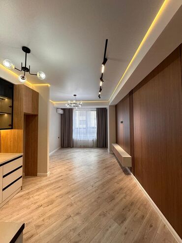 купить квартиру в токмаке без посредников: 2 бөлмө, 50 кв. м, Элитка, 7 кабат, Дизайнердик ремонт