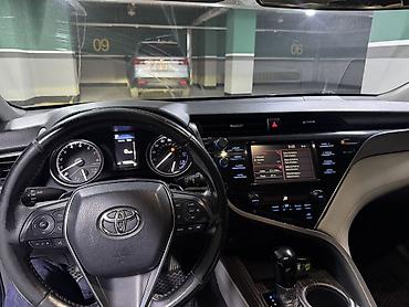 нужна машина: Toyota Camry: 2018 г., 2.5 л, Автомат, Бензин, Седан — 10