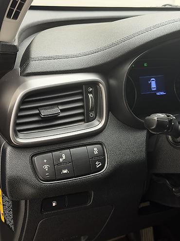 Kia: Kia Sorento: 2019 г., 2.2 л, Автомат, Дизель, Кроссовер — 16