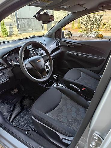 chevrolet spar: Chevrolet Spark: 2017 г., 1 л, Вариатор, Бензин, Хэтчбэк — 6